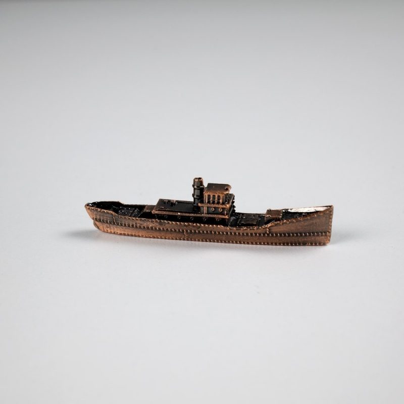 barco de metal sleeping gods